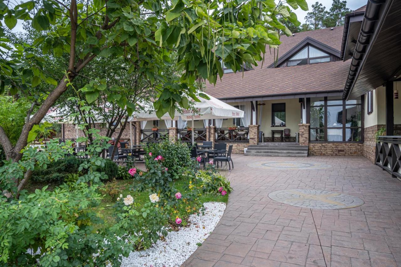 Inn Okolitsya Prociv Kültér fotó