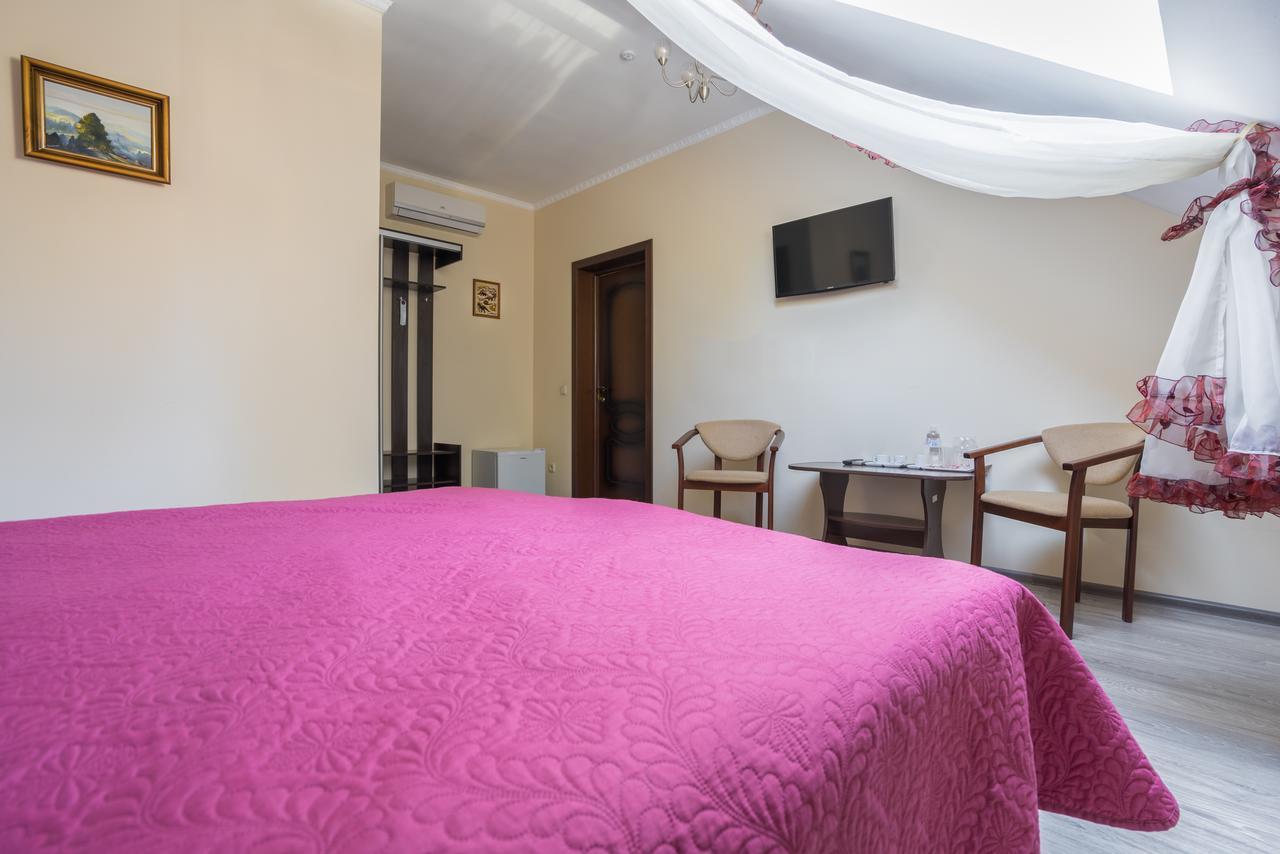 Inn Okolitsya Prociv Kültér fotó